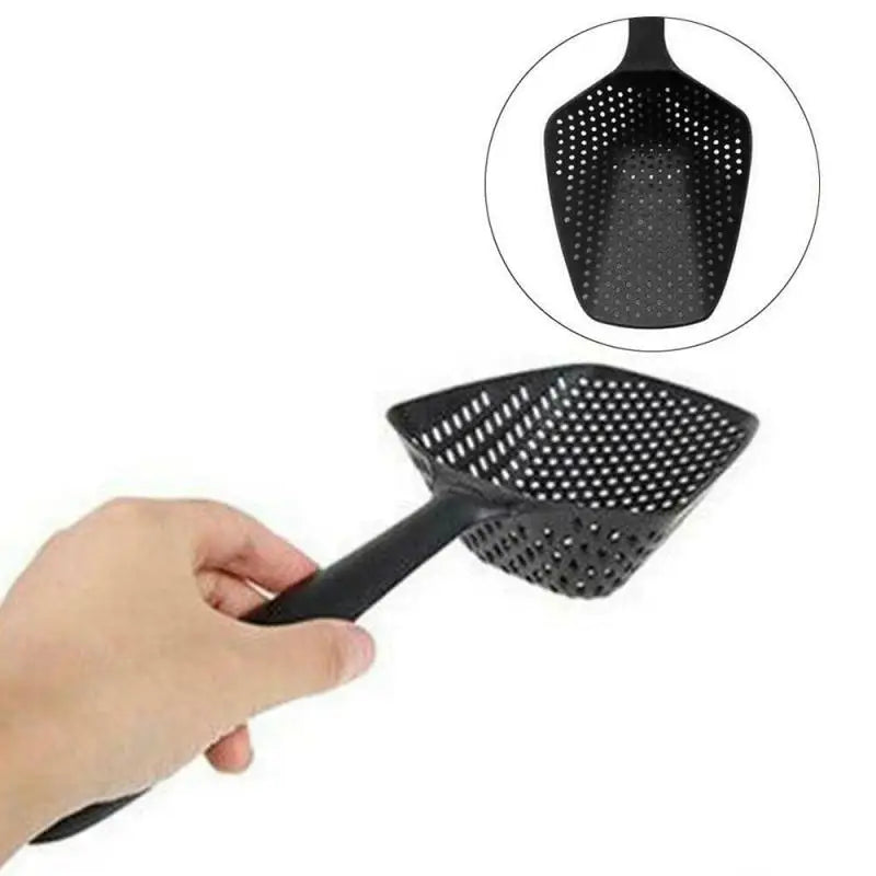 Colher Coadora - Strainer spoon